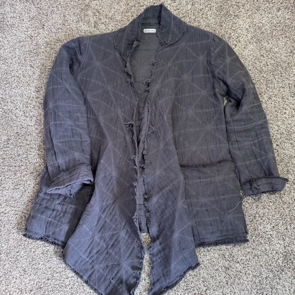 Alma Mia Raw Edge Open Front Jacket - M/L